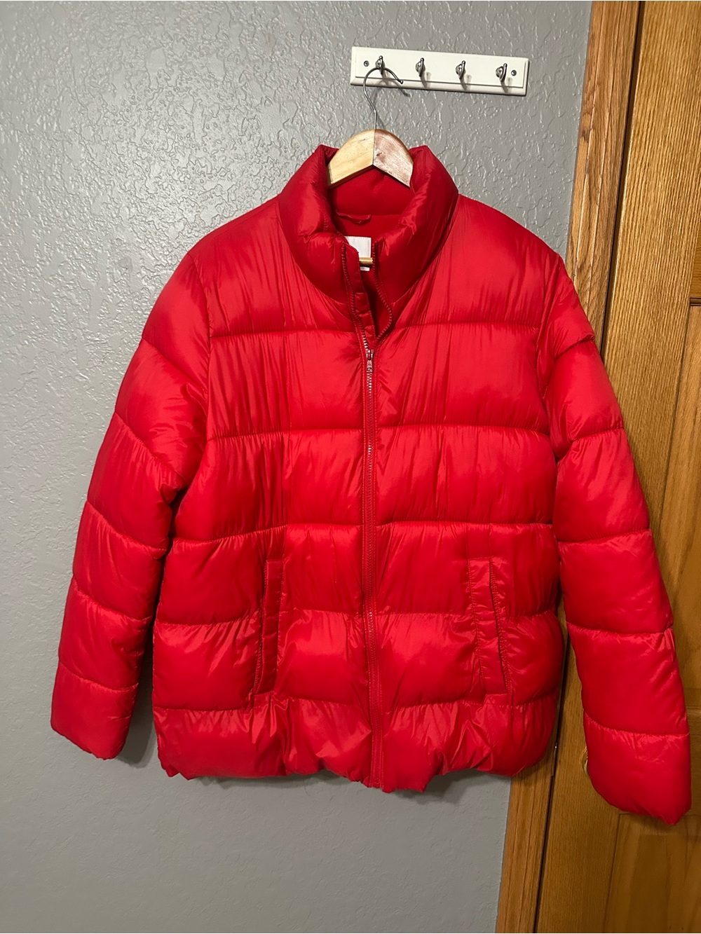 Old Navy Red Ladies Puffer Jacket